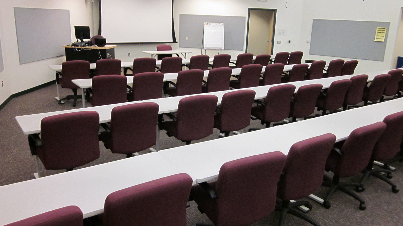 A1025 Meeting Room at the Groves