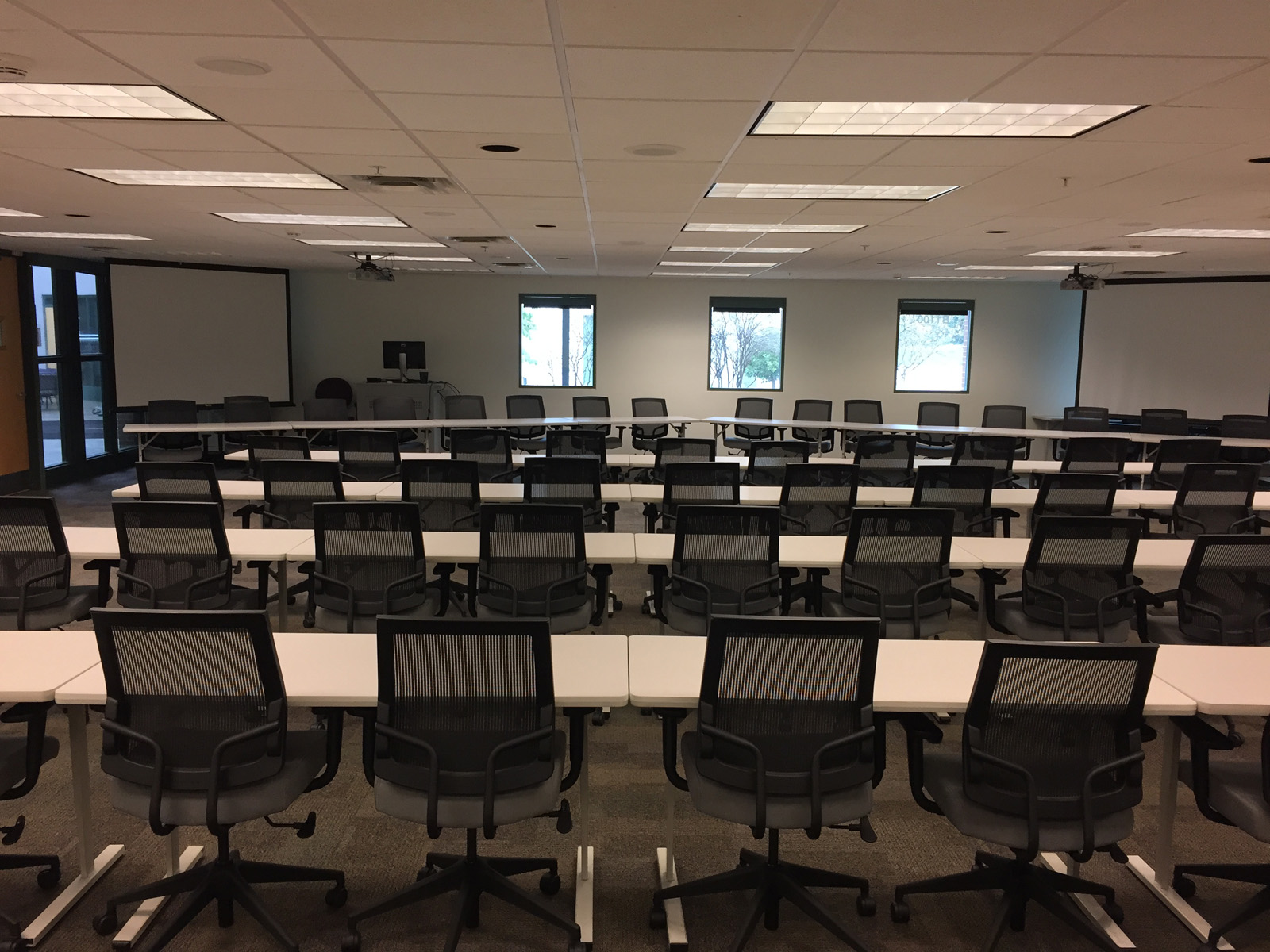 B1100 Meeting Room at the Groves